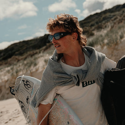 Auras Black Frame Grey Polarised Lens