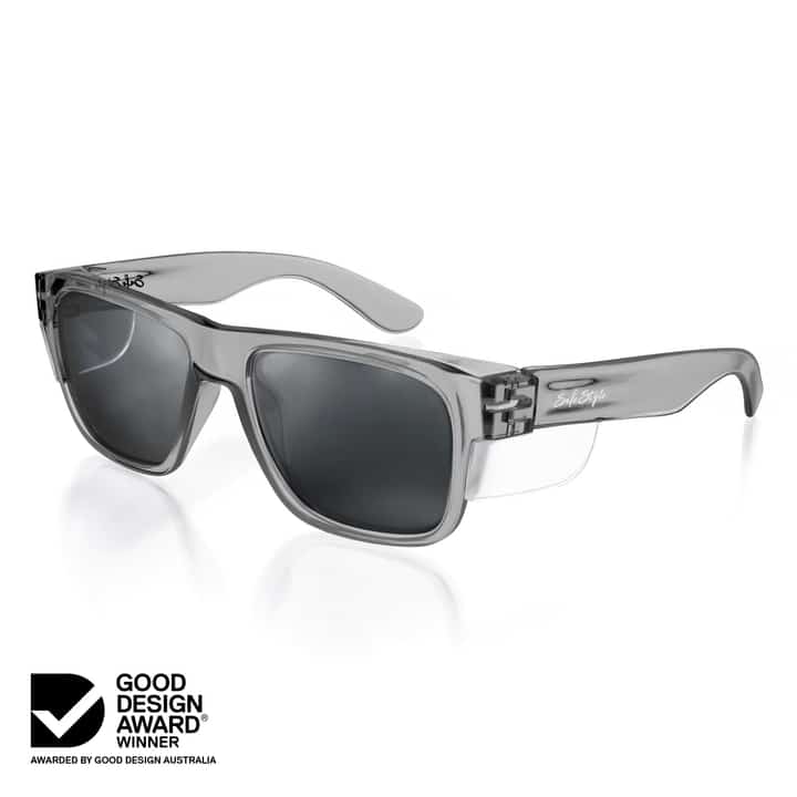 Fusions-R-Graphite_PolarisedUV400Lens_02Angle_c324f17a-37f8-4180-a09b-8f4730e170f4